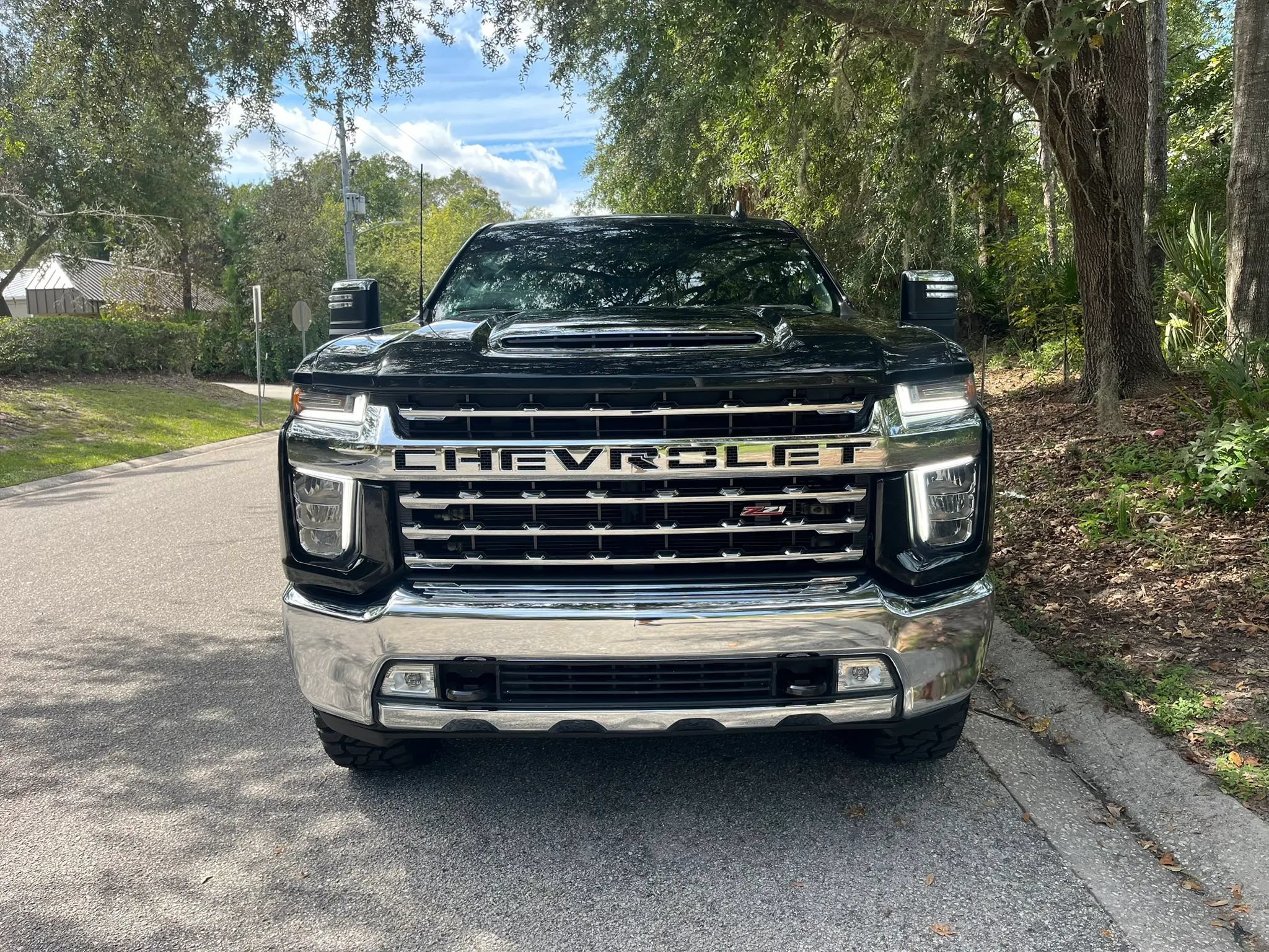 Used 2021 Chevrolet Silverado 2500 LTZ AWD/4WD image 7