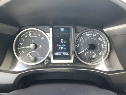 Used 2023 Toyota Tacoma SR5 w/ Technology Package image 21