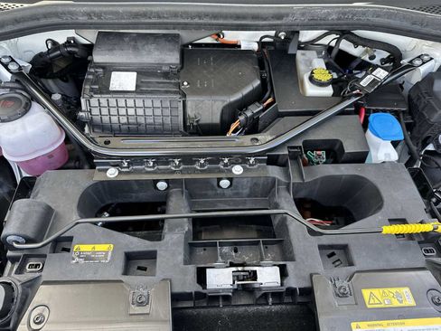 Used 2024 Volkswagen ID.4 S image 13