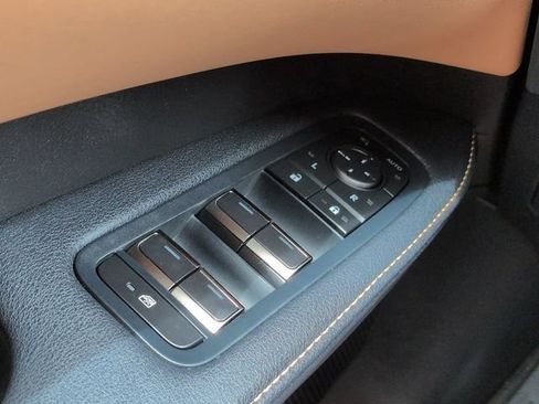 Used 2025 Lexus RX 350 Premium w/ Accessory Package (Z1) FWD image 27