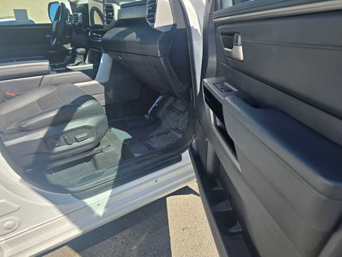 Used 2022 Toyota Tundra Limited w/ TRD Off-Road Package image 10