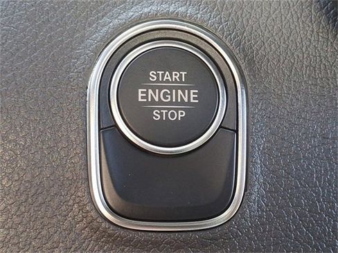 Used 2025 Mercedes-Benz Sprinter 2500 image 22