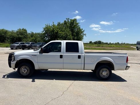 Used 2006 Ford F250 4x4 Crew Cab Super Duty image 11