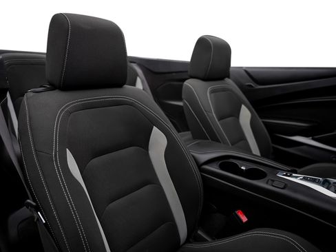 Used 2019 Chevrolet Camaro LT RWD image 35