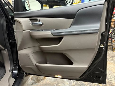 Used 2017 Honda Odyssey EX-L image 33