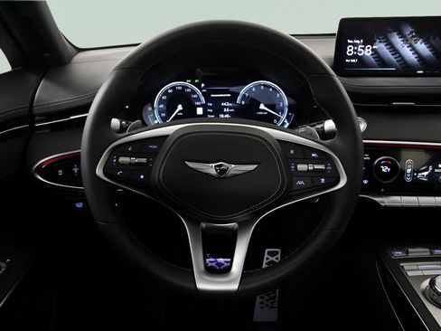 Used 2025 Genesis GV70 3.5T Sport w/ Sport Prestige Package AWD/4WD image 17