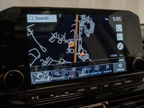 New 2025 Nissan Pathfinder Platinum w/ Lighting Package (N92) image 6