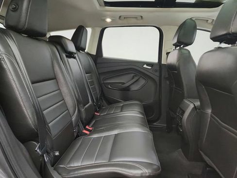 Used 2015 Ford Escape Titanium w/ Equipment Group 301A AWD/4WD image 29