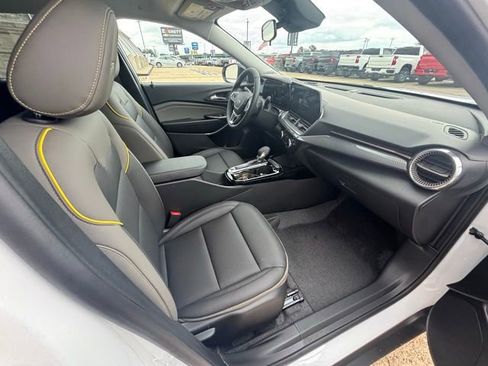 New 2026 Chevrolet Trax ACTIV image 16