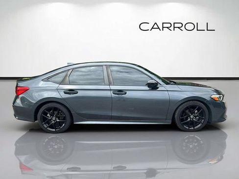 Used 2024 Honda Civic Sport image 2