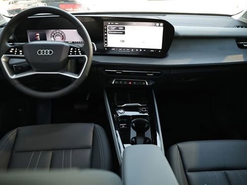 New 2026 Audi Q3 quattro 2.0T image 28