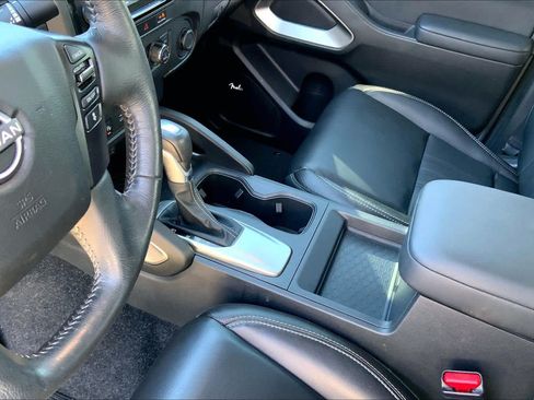 Used 2024 Nissan Frontier SL w/ Technology Package RWD image 15