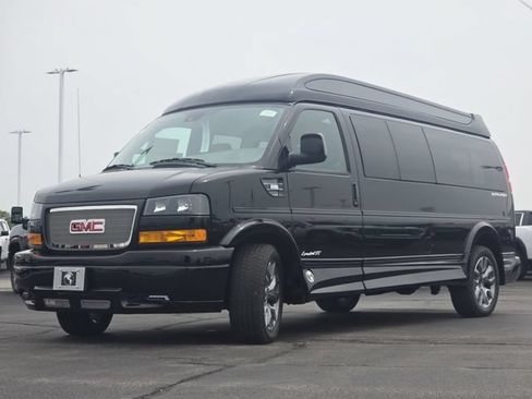 New 2026 GMC Savana 2500 Extended w/ Driver Convenience Package RWD image 11