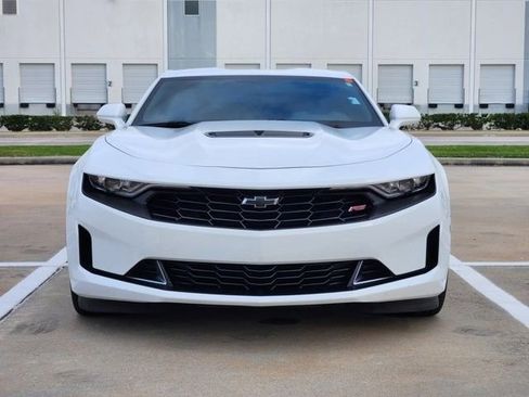Used 2023 Chevrolet Camaro LT w/ RS Package image 2