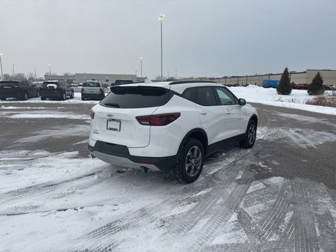 Used 2024 Chevrolet Blazer LT w/ Convenience Package image 5