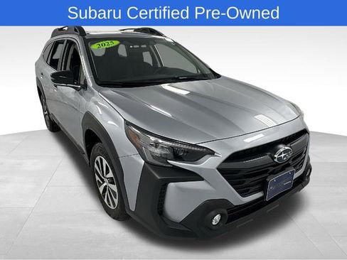 Certified 2025 Subaru Outback Premium image 1