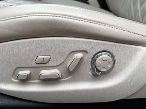 Used 2024 Genesis GV80 3.5T Advanced AWD/4WD image 22