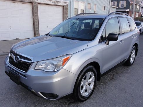 Used 2015 Subaru Forester 2.5i w/ Alloy Wheel Package AWD/4WD image 1