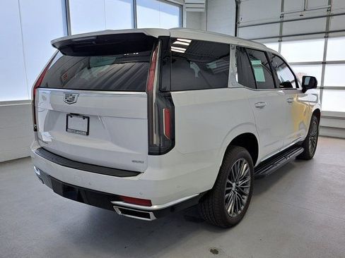 Used 2023 Cadillac Escalade Premium Luxury w/ LPO, Radiant Package AWD/4WD image 5
