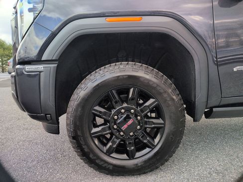 New 2026 GMC Sierra 2500 AT4 w/ AT4 Premium Plus Package AWD/4WD image 16