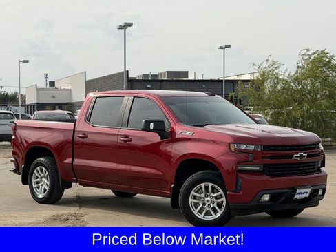 Used 2021 Chevrolet Silverado 1500 RST image 2