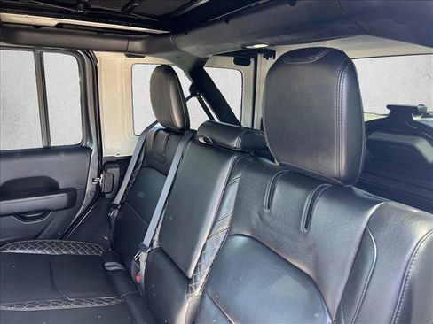 Used 2021 Jeep Wrangler Unlimited Sahara image 19