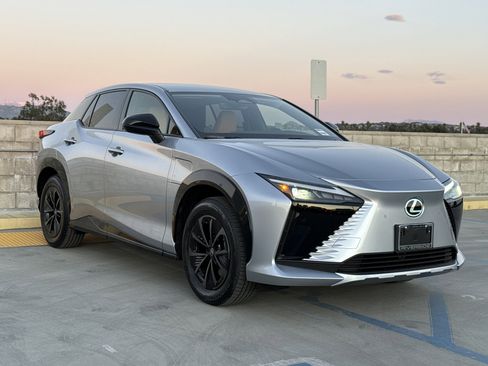 New 2026 Lexus RZ 350e 2WD image 2
