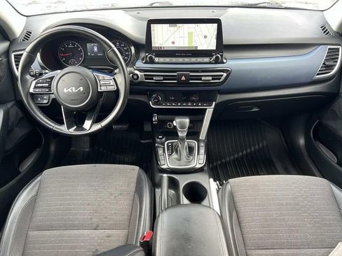 Used 2023 Kia Seltos Nightfall Edition image 15