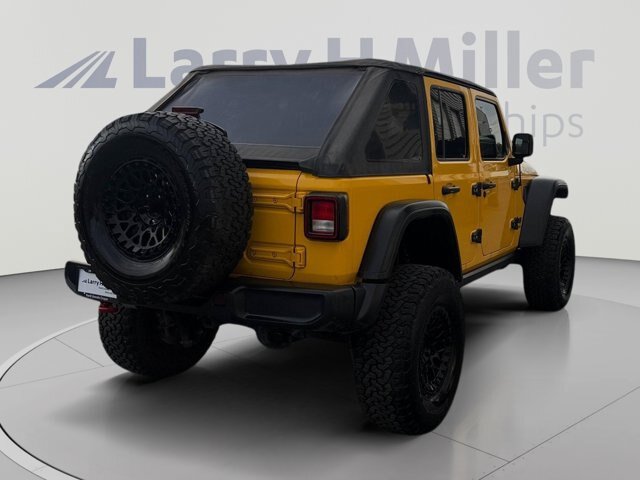 Used 2020 Jeep Wrangler Unlimited Rubicon AWD/4WD image 5