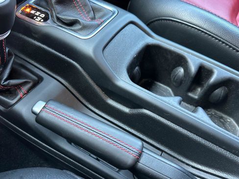 Used 2023 Jeep Wrangler Unlimited Rubicon 4xe image 35