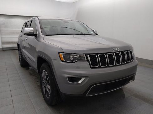 Used 2020 Jeep Grand Cherokee Limited w/ Luxury Group II image 13