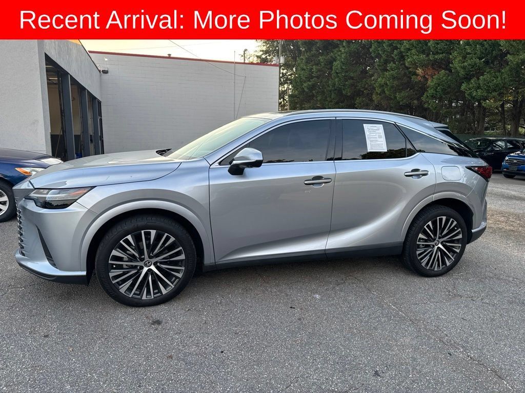 Used 2023 Lexus RX 350 Premium Plus w/ Accessory Package (Z1) FWD image 2