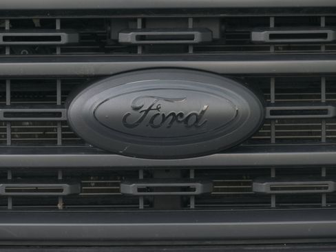 Used 2023 Ford F150 XLT w/ Equipment Group 302A High AWD/4WD image 39