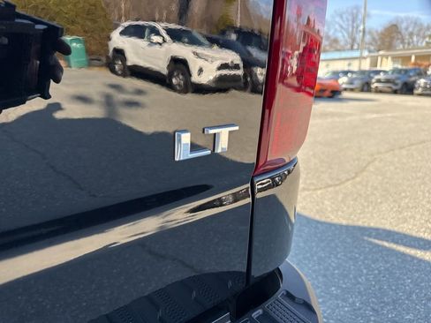 Used 2023 Chevrolet Silverado 1500 LT image 31