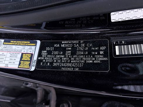 Used 2022 Kia Forte LXS FWD image 30