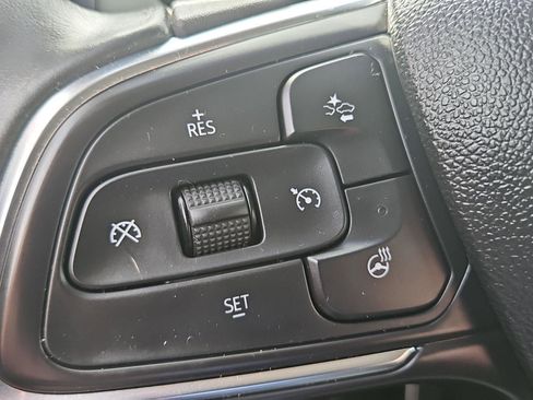 Used 2023 Buick Envision Preferred FWD image 12