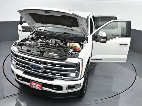 Used 2024 Ford F250 Platinum image 48