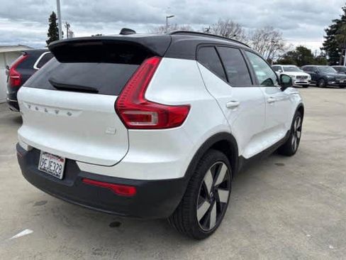 Used 2023 Volvo XC40 Recharge Ultimate w/ Protection Package Premier image 2
