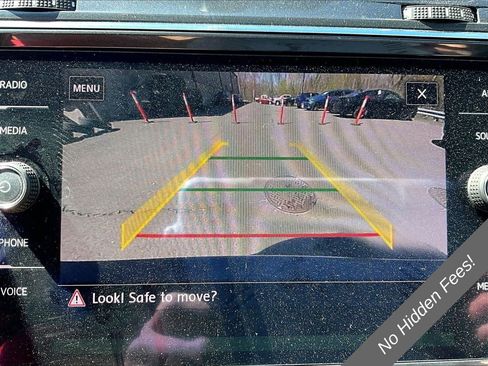 Used 2018 Volkswagen Tiguan SE w/ Panoramic Sunroof Package AWD/4WD image 19