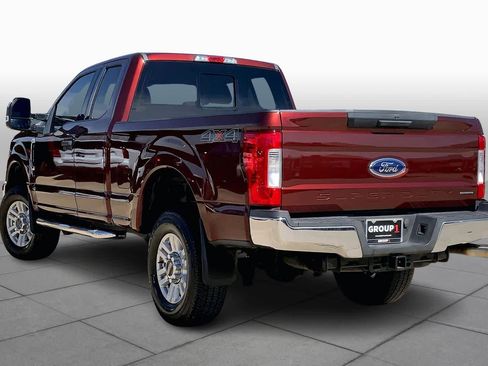 Used 2017 Ford F250 XLT w/ Snow Plow Prep Package image 13