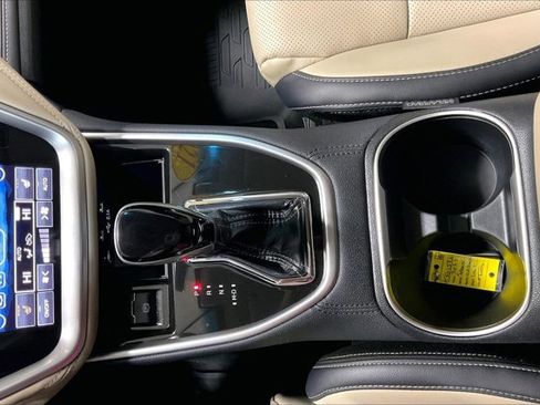 Used 2021 Subaru Outback Limited w/ Popular Package #2 image 41