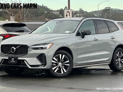 Used 2024 Volvo XC60 B5 Core image 1