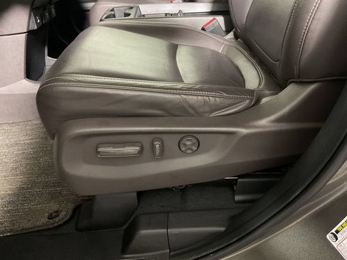 Used 2022 Honda Odyssey Touring image 23