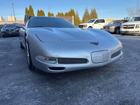 Used 2003 Chevrolet Corvette Z06 w/ Memory Package, 3 Drivers image 7