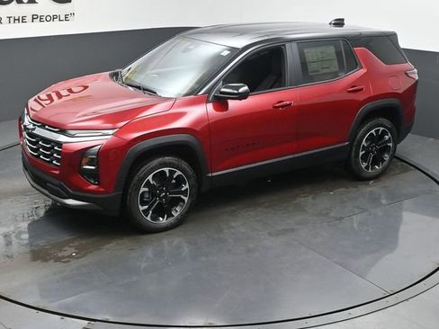 New 2026 Chevrolet Equinox LT w/ Safety and Technology Package FWD image 22