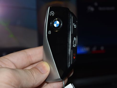 New 2026 BMW X7 xDrive40i w/ Executive Package image 17