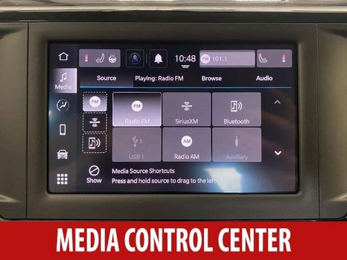 Used 2022 Chrysler Voyager LX FWD image 12