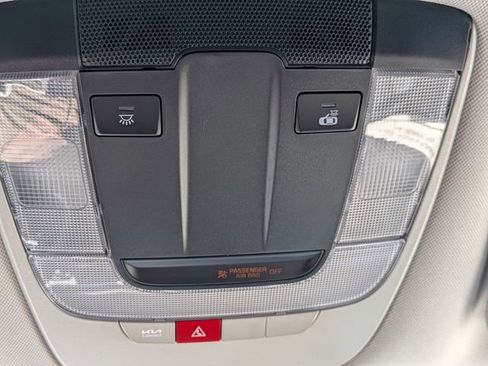 New 2026 Kia Sportage EX FWD image 19