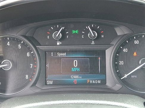 Used 2022 Buick Encore Preferred w/ Safety Package image 20