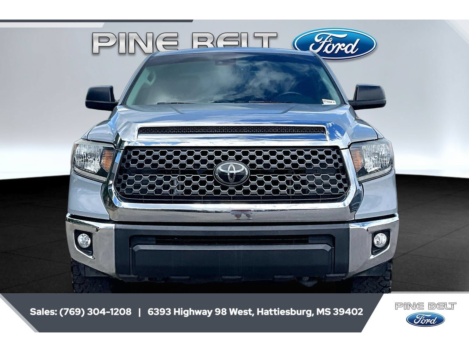 Used 2020 Toyota Tundra SR5 w/ SR5 Leather Package AWD/4WD image 3